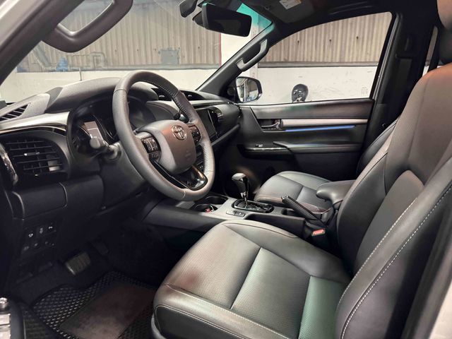 HILUX  第7張相片