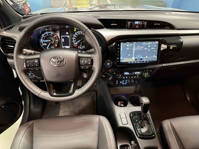 HILUX  第9張相片
