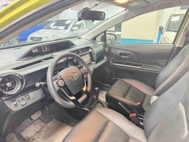 PRIUS C 1.5  第7張相片