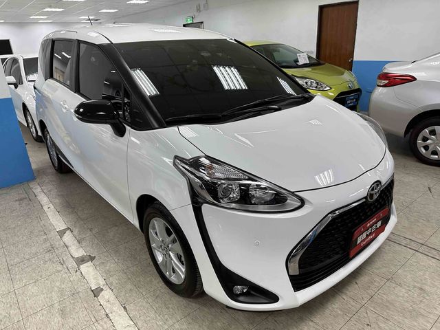 SIENTA 1.8  第3張相片