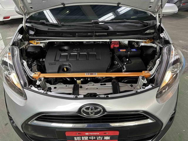 SIENTA 1.8  第10張相片