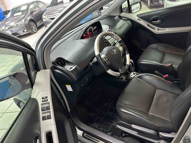 YARIS 1.5  第8張相片