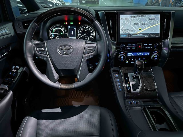 ALPHARD 2.5HV 4WD  第7張相片