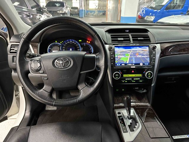 CAMRY 2.5 HV  第7張相片