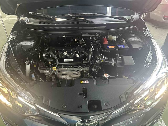 YARIS 1.5  第10張相片