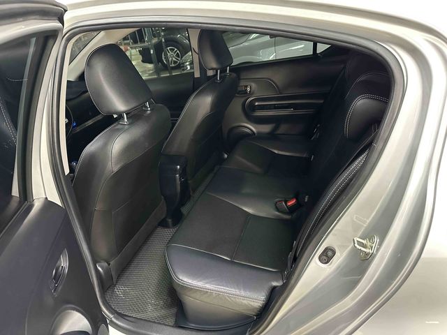 PRIUS C 1.5  第8張相片