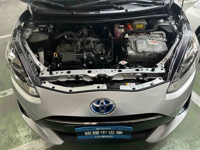 PRIUS C 1.5  第10張相片