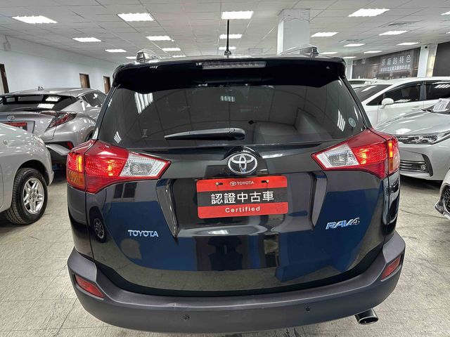 RAV4 2.5  第6張相片
