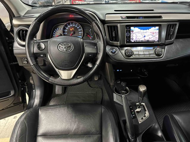 RAV4 2.5  第7張相片
