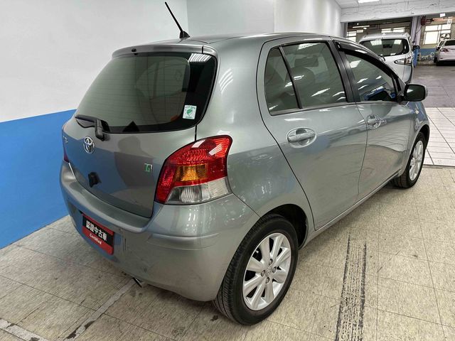 YARIS 1.5  第5張相片