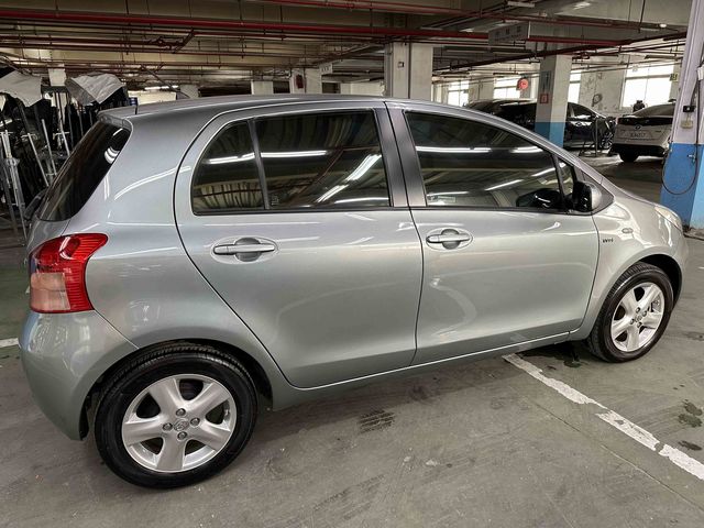 YARIS 1.5  第4張相片