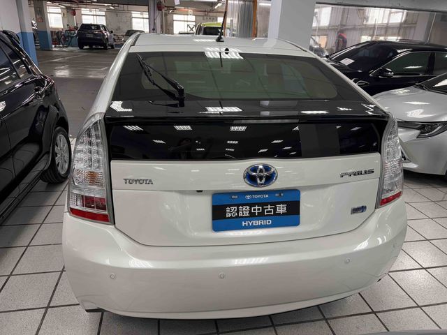 PRIUS 1.8  第5張相片