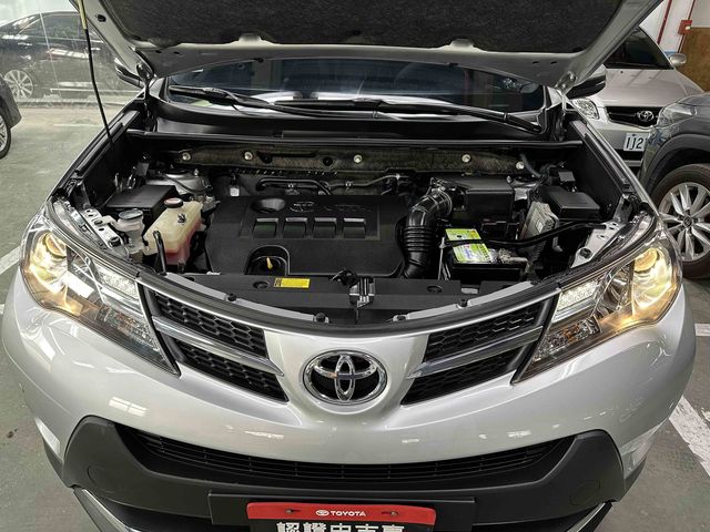 RAV4 2.0  第10張相片