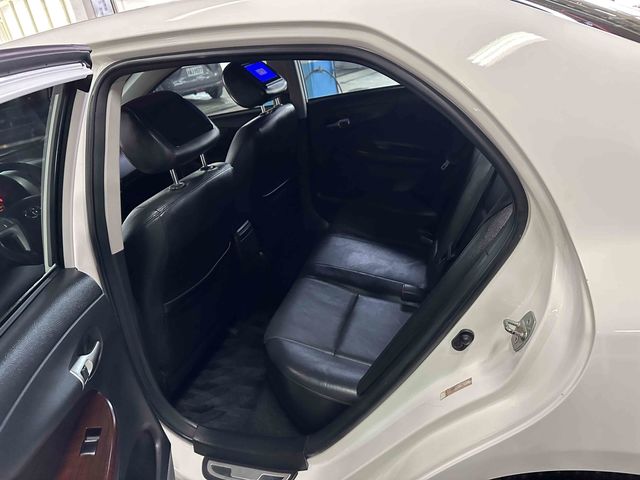 ALTIS 1.8  第8張相片