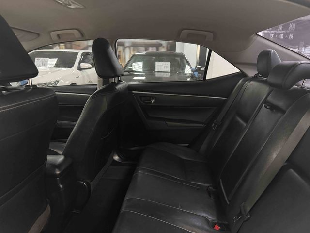 ALTIS 1.8  第8張相片
