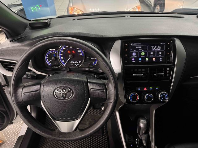 YARIS 1.5  第9張相片
