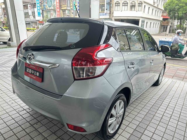 YARIS 1.5E  第5張相片