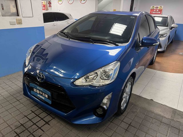 PRIUS C 1.5  第2張相片