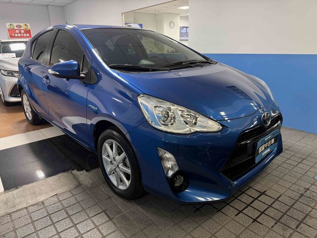PRIUS C 1.5  第3張相片