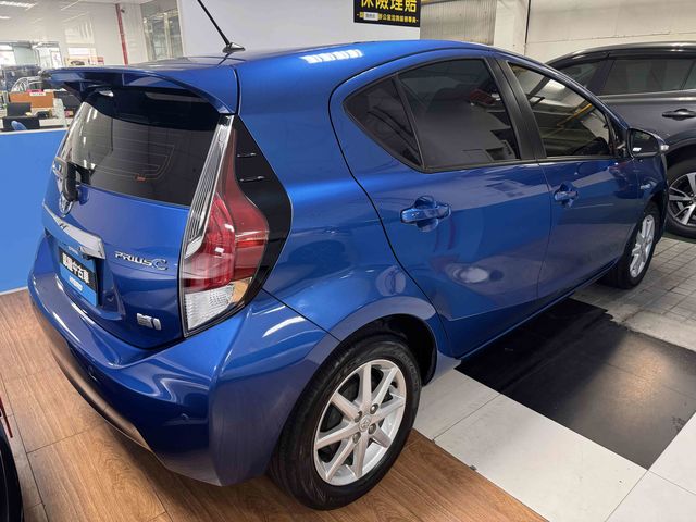 PRIUS C 1.5  第5張相片