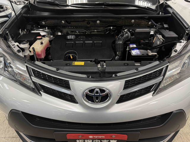 RAV4 2.0  第10張相片