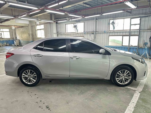 ALTIS 1.8  第4張相片