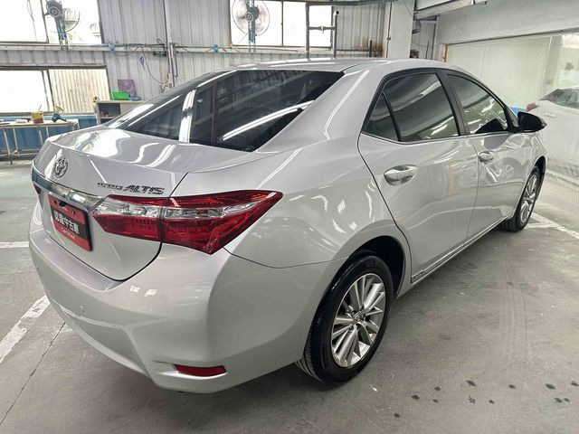 ALTIS 1.8  第5張相片
