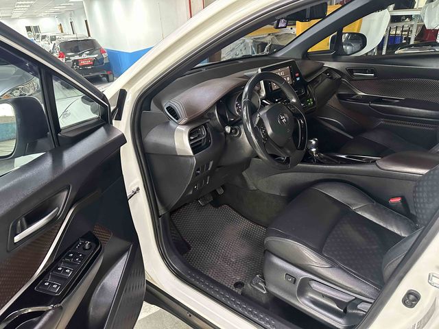C-HR 1.2  第9張相片