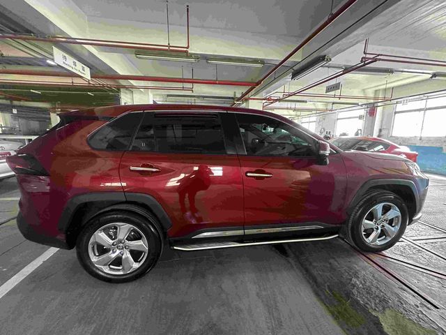 RAV4 2.0  第4張相片