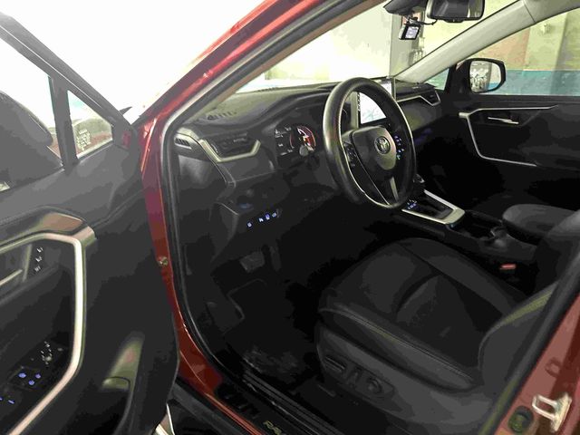 RAV4 2.0  第9張相片