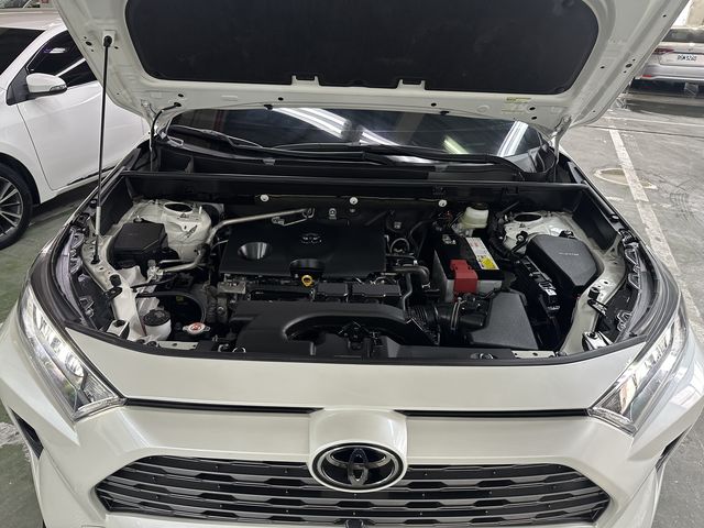 RAV4 2.0  第10張相片