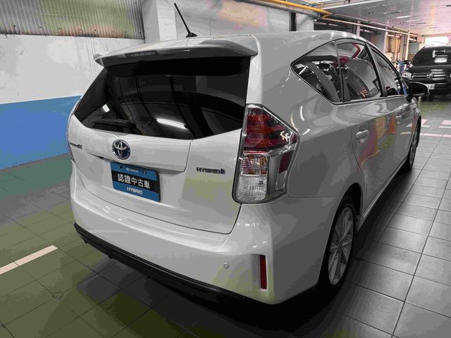 PRIUS α 1.8  第4張相片