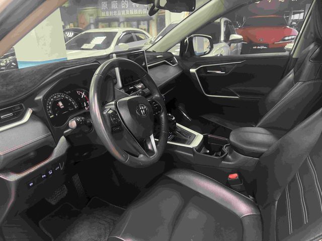 RAV4 2.0  第7張相片