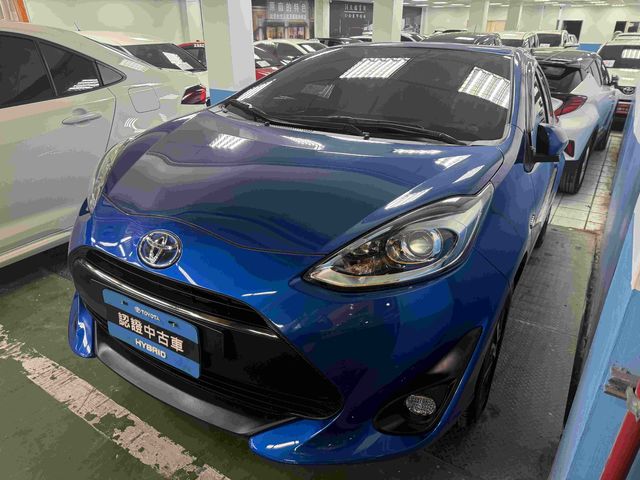 PRIUS C 1.5  第1張相片