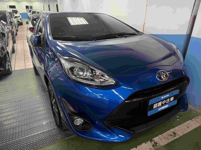 PRIUS C 1.5  第3張相片