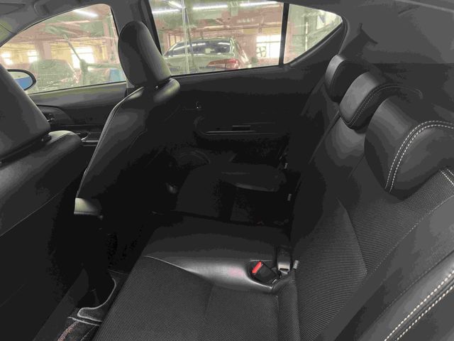 PRIUS C 1.5  第8張相片