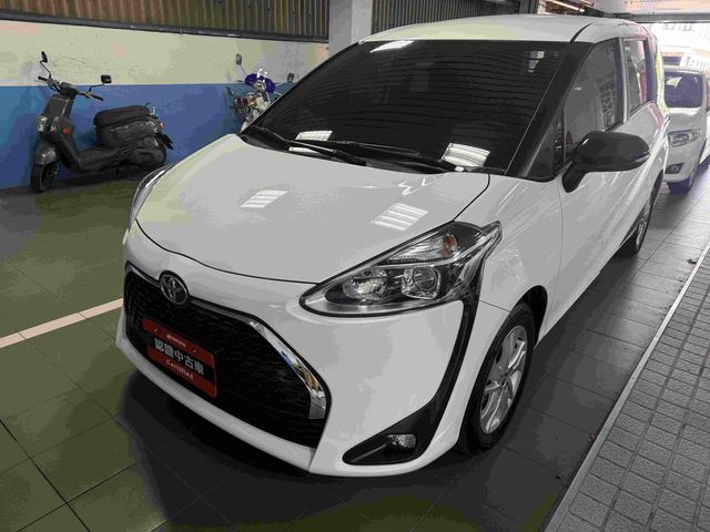 SIENTA 1.8  第1張相片