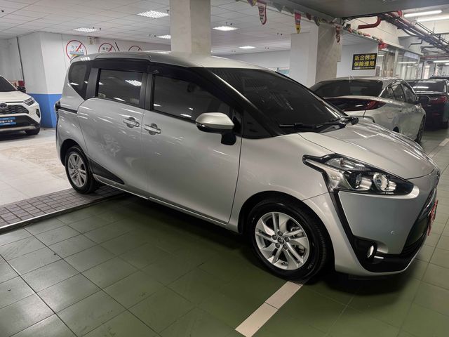 SIENTA 1.8  第4張相片