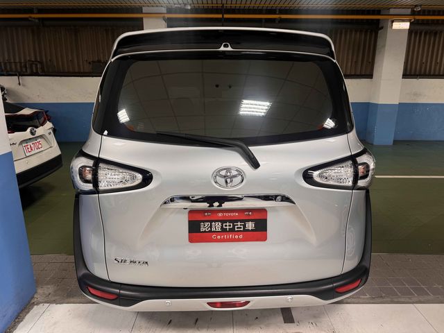 SIENTA 1.8  第6張相片