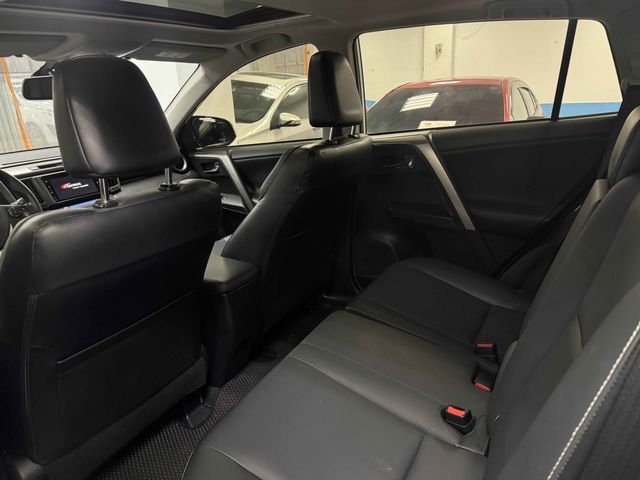 RAV4 2.5 4WD  第8張相片