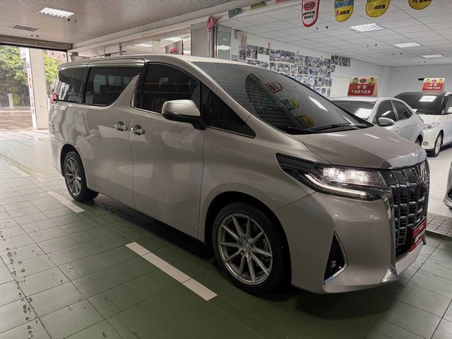 ALPHARD 3.5  第4張相片