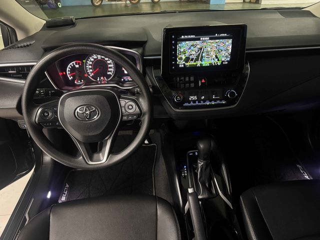 ALTIS 1.8  第9張相片