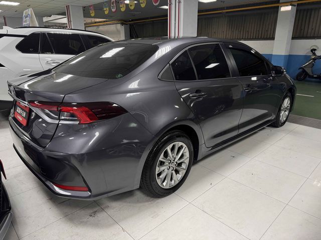 ALTIS 1.8  第4張相片