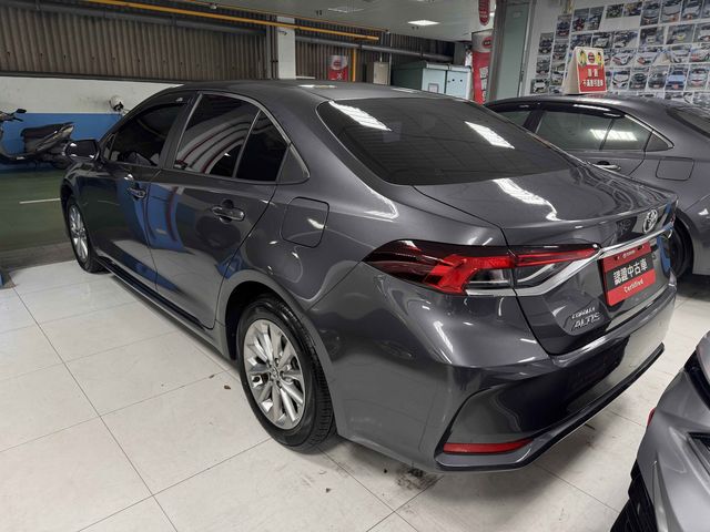 ALTIS 1.8  第6張相片