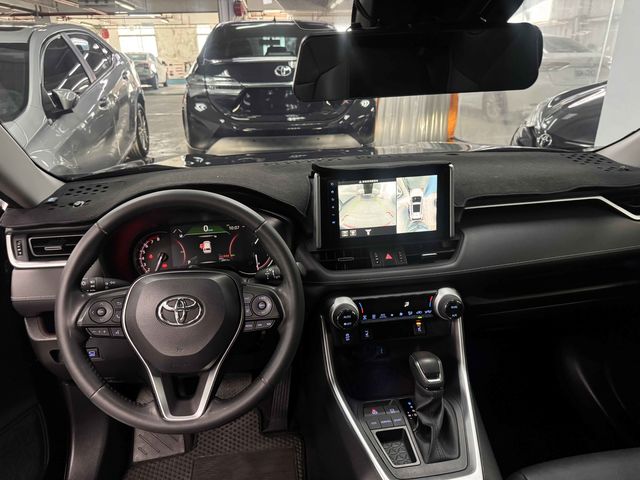 RAV4 2.0  第9張相片