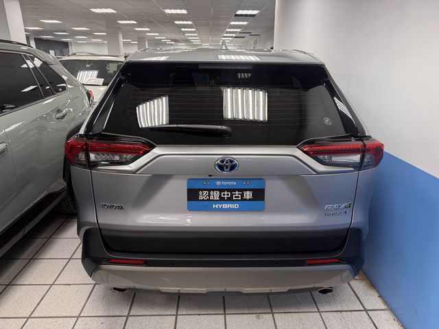 RAV4 2.5 HV  第5張相片