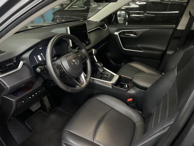 RAV4 2.5 HV  第8張相片