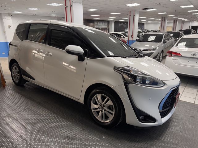 SIENTA 1.8  第3張相片