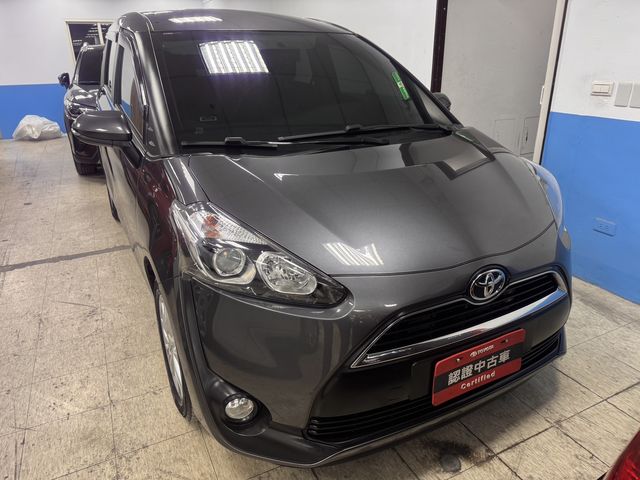 SIENTA 1.8  第2張相片