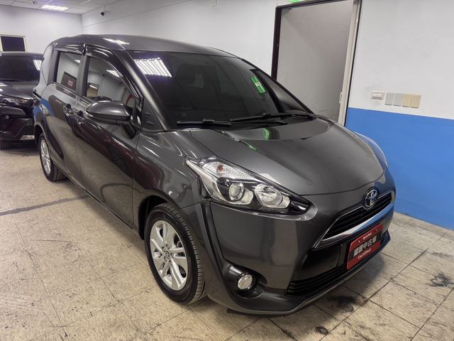 SIENTA 1.8  第3張相片